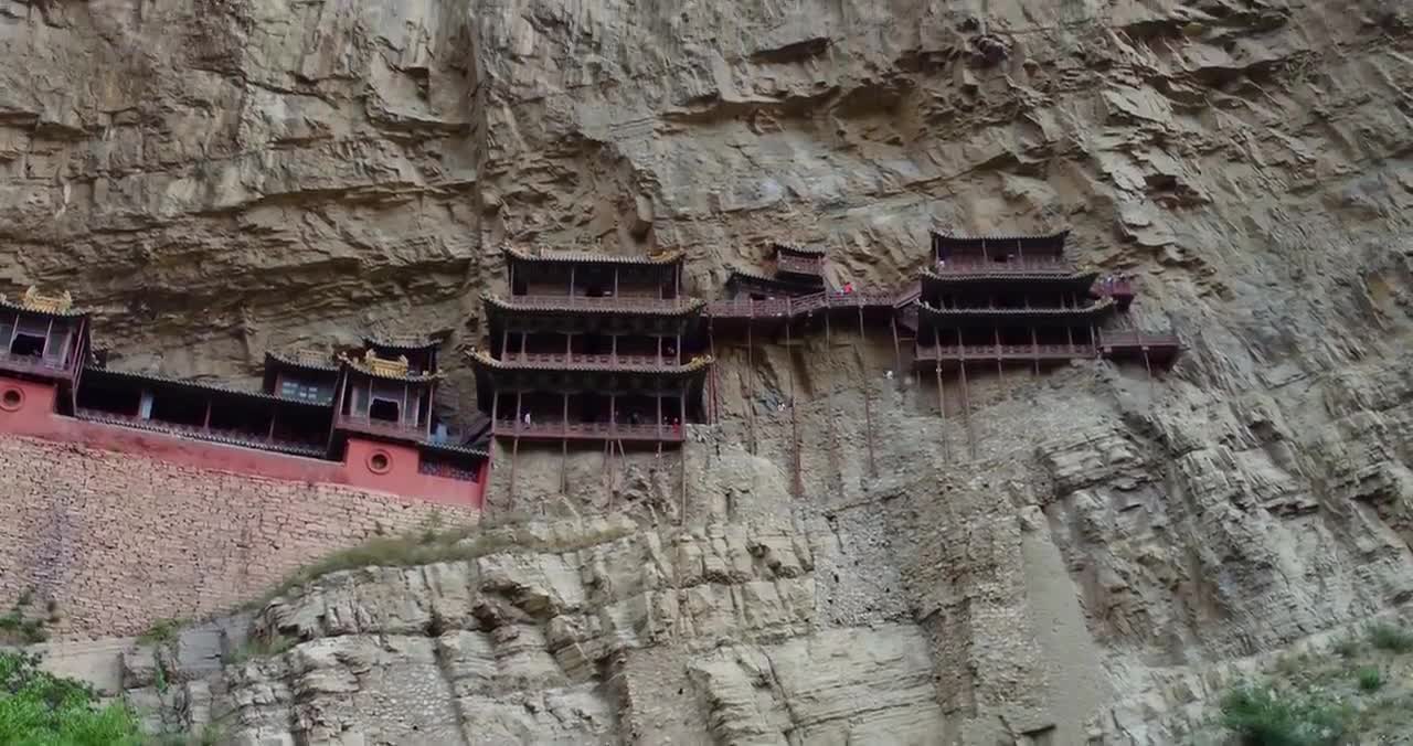 ⁣China_s_Hanging_Monastery_-_4K(720p)