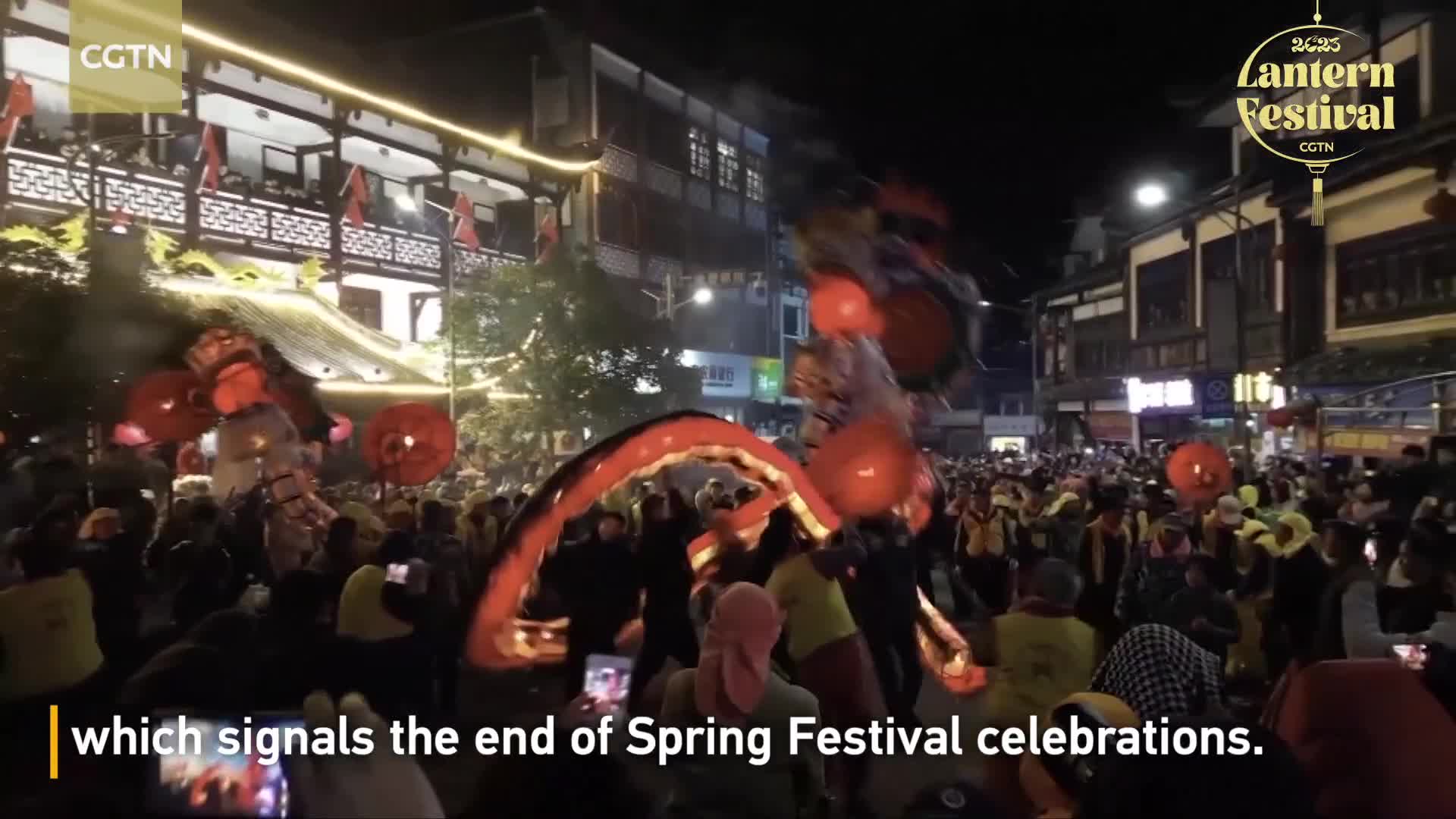 ⁣Fire dragon dance, other activities staged to celebrate Lantern Festival